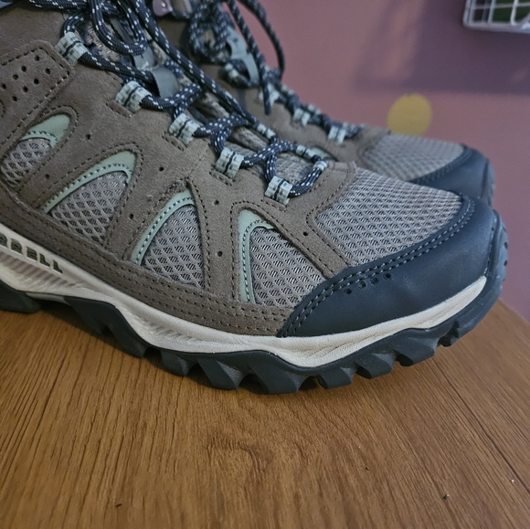 Merrell Oatcreek Mid Waterproof Hiker - Picture 12 of 13